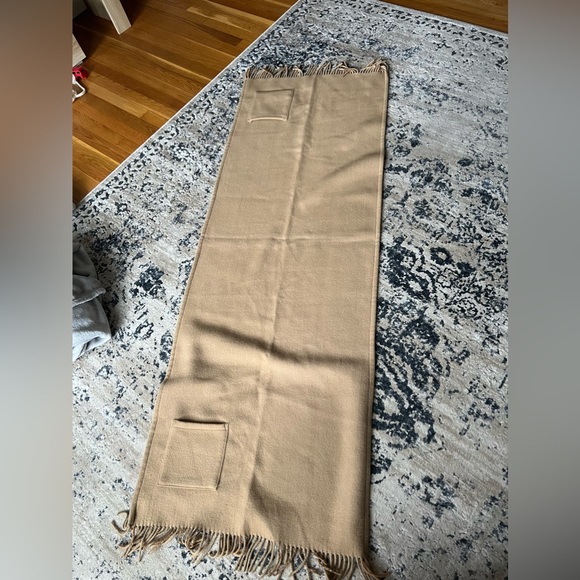 Burberry Helen scarf long and wide reversible - Picture 8 of 9